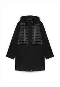 Schwarzer Mantel mit gepolstertem, gesteppter Vorderseite, einer Kapuze und verstellbaren Riemen, ergänzt durch eine glatte, matte Oberfläche an den Ärmeln.