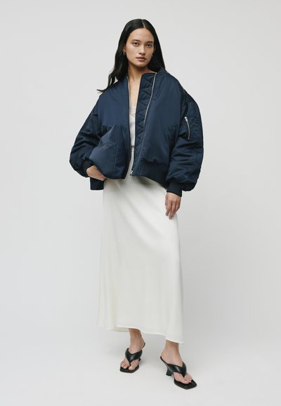 IVY OAK AMINA ROSE - Rokassoma - dark navy