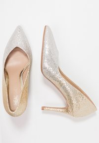 Head over Heels by Dune Decolleté - gold-coloured