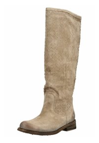 Beżowy zamszowy kozaki za kolano z niskim drewnianym obcasem i subtelnym wzorem ściegu krzyżowego pokrywającym cholewkę.