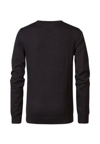 Schwarzer Pullover mit langen Ärmeln, gerippten Bündchen und Saum, glatter Textur und einem Rundhalsausschnitt-Design. Keine sichtbaren Logos oder Verzierungen.