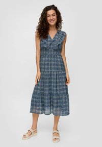 s.Oliver GEMUSTERTES MIT RUSCHENDETAILS - Freizeitkleid - tiefblau