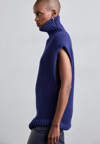 Victoria Beckham SLEEVELESS HIGH NECK JUMPER - Toppi - ink blue