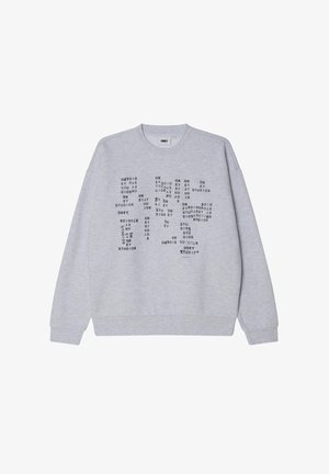 Felpa grigia in cotone misto, con stampa in lettere maiuscole nera, colletto rotondo e polsini a costine, dal taglio rilassato.