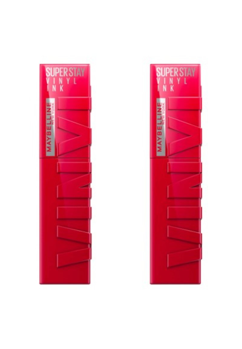 Le Maybelline Superstay Vinyl Ink dans un emballage rouge brillant présente un design rectangulaire élégant, une typographie audacieuse et une texture antidérapante pour une prise en main facile.