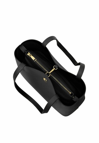 Črna usnjena torba tote z dvema naramnima trakovoma, odprtim vrhom in snemljivo zadrgo notranjo torbico z zlato zadrgo.