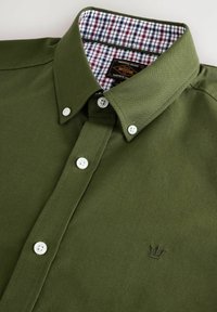 REGULAR FIT - STRETCH OXFORD SHORT SLEEVE - Ing - olive green