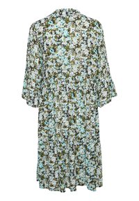 Robe imprimée à fleurs avec une coupe décontractée, dotée de manches courtes évasées, d'un col rond et d'un ourlet fluide dans des tons de bleu, de vert et de blanc.