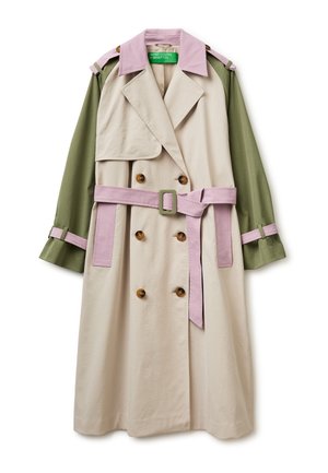 Trench-coat avec corps beige, manches vertes, col rose, ceinture et pattes de manches, double boutonnage avec boutons marron de United Colors of Benetton.