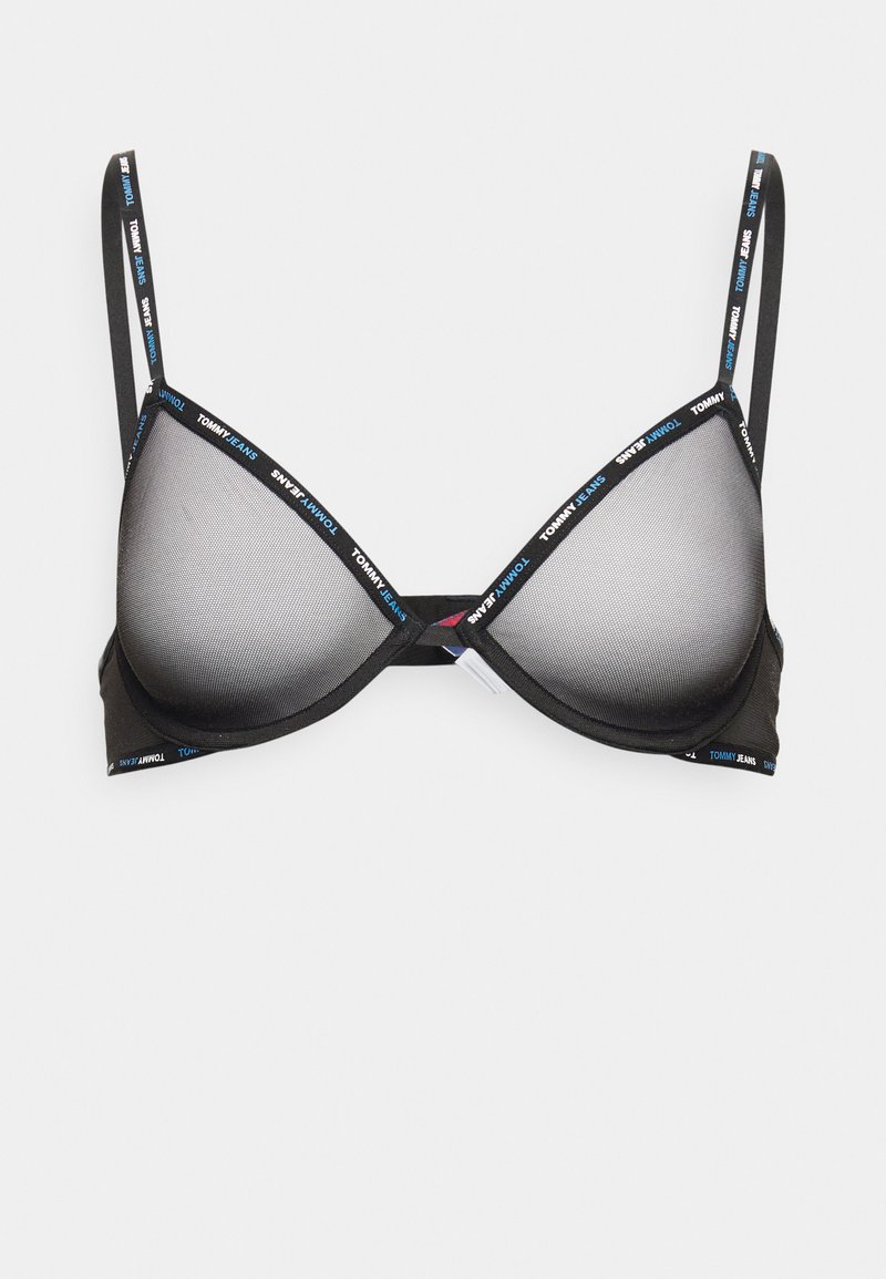 Sutien cu armătură