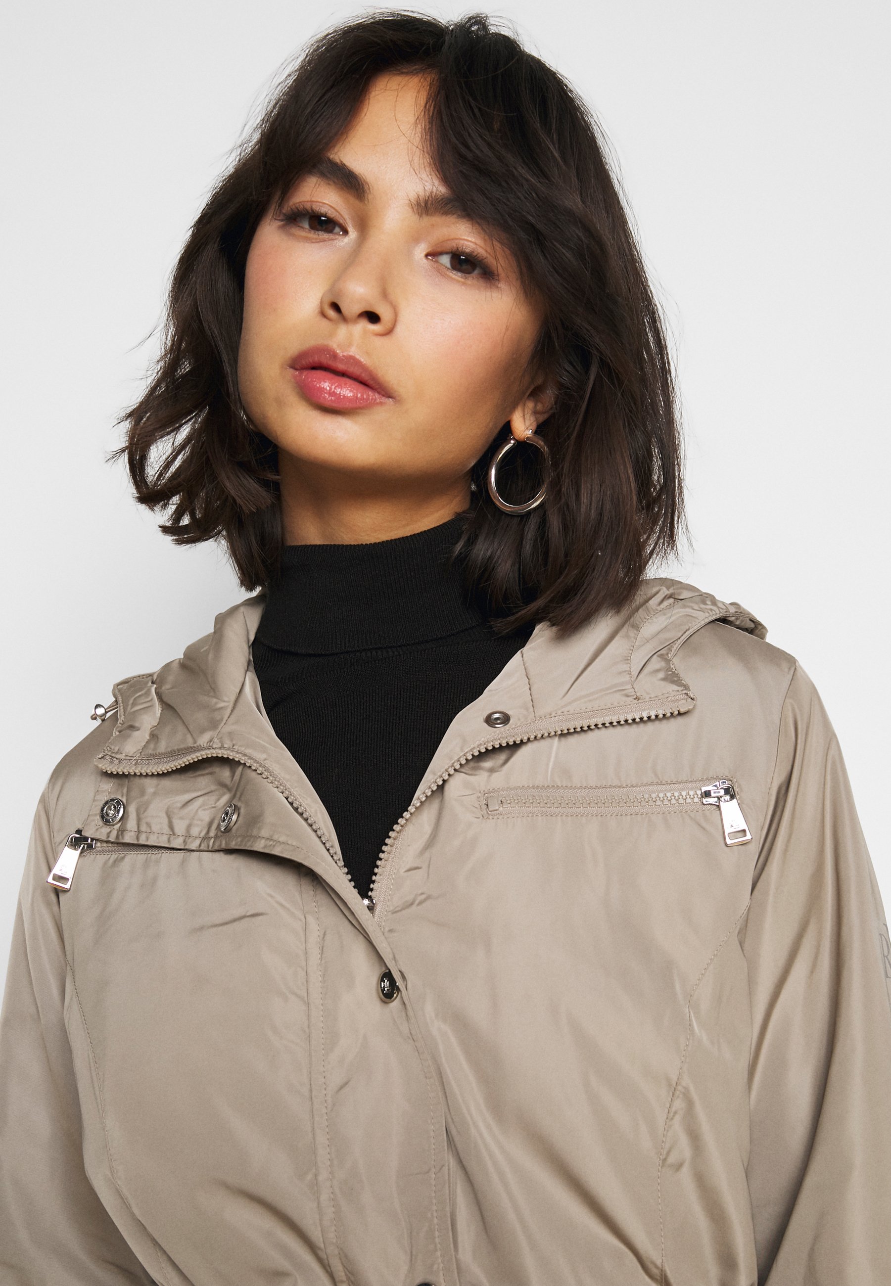north face nuptse zinnia orange
