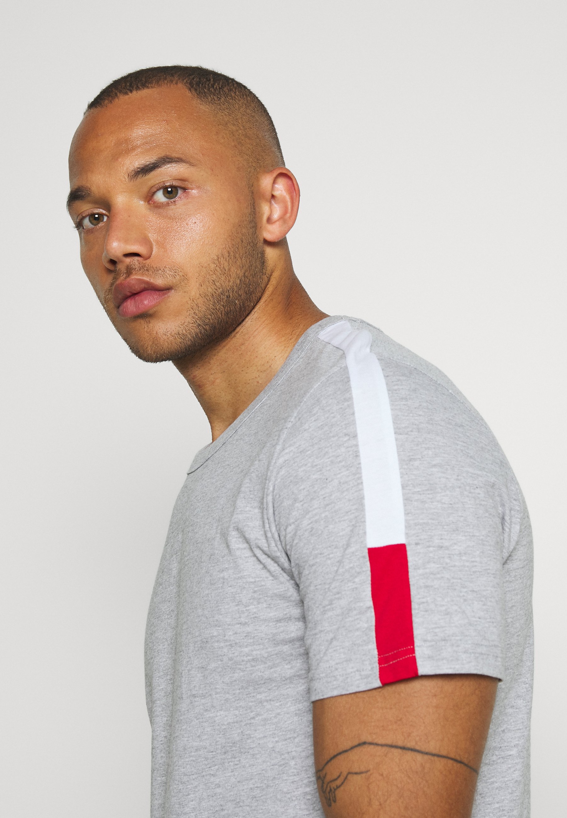Men JCOJORDY TEE CREW NECK - Basic T-shirt Men JCOJORDY TEE CREW NECK - Basic T-shirt