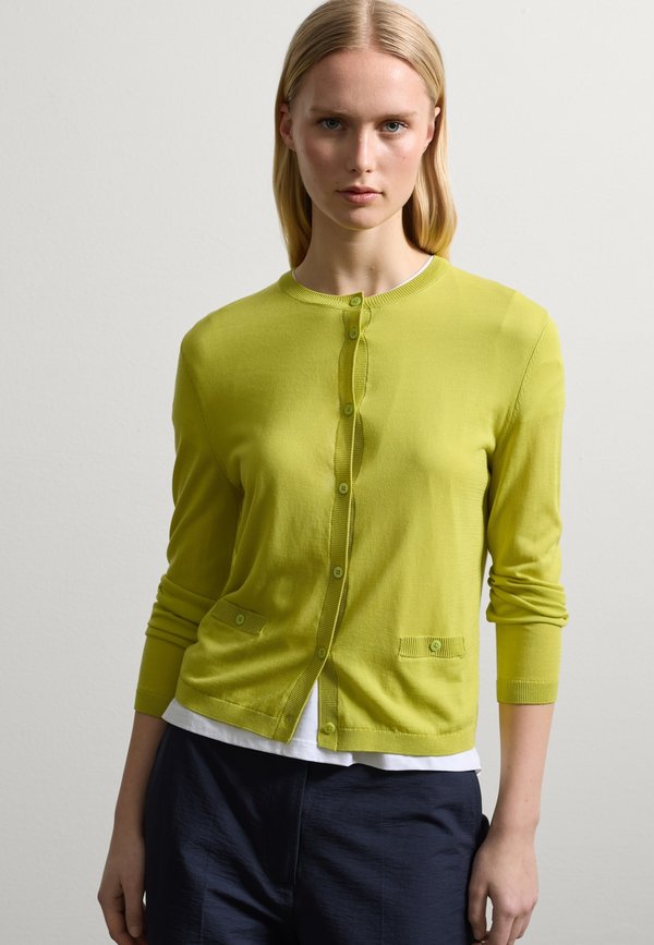 SOLID WITH POCKETS - Strickjacke