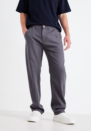 WORKER PLAIN PANTS - Trousers - magnet