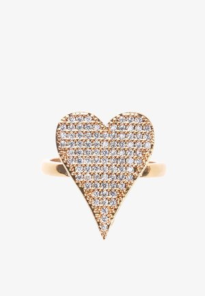 Herzförmiger Ring in Gold-Ton mit einem pavéartigen Design, das aus mehreren kleinen Strasssteinen in einem Rastermuster besteht, für zusätzlichen Glanz.