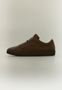 Niewybrane, dark brown
