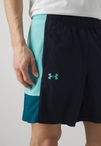 Under Armour ZONE - Spordišortsid - black/radial turquoise