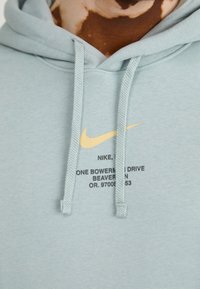 Nike Sportswear HOODIE - Sportinis megztinis - light pumice
