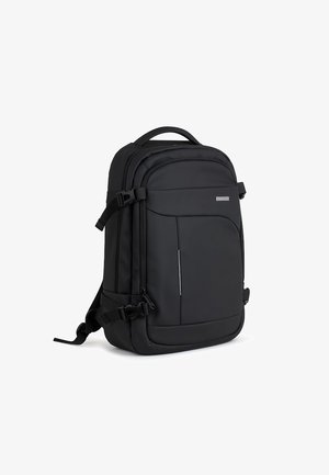 Pako Lorente - Plecak