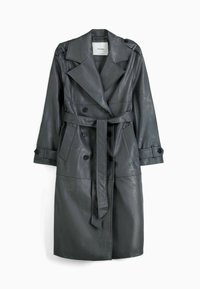 Bershka Prochowiec