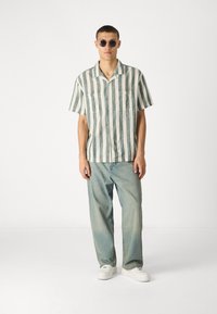 American Eagle CURTIS  - Chemise - leaf green