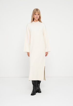 YAS YASELMA LONG DRESS - Stickad klänning - birch