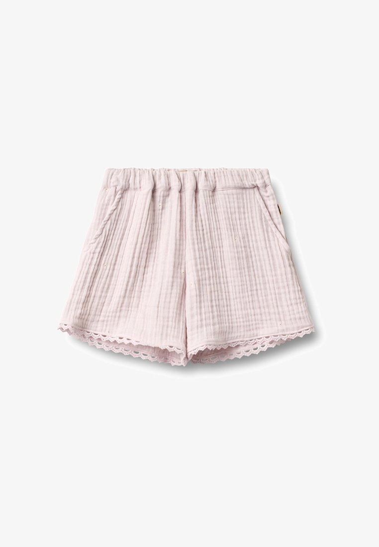 Jasnoróżowe, miękkie bawełniane szorty z elastycznym pasem, bocznymi kieszeniami, subtelną pionową fakturą i falistą koronkową lamówką na dole.
