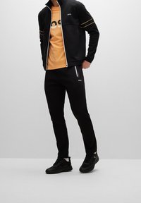 BOSS Felpa con zip - black