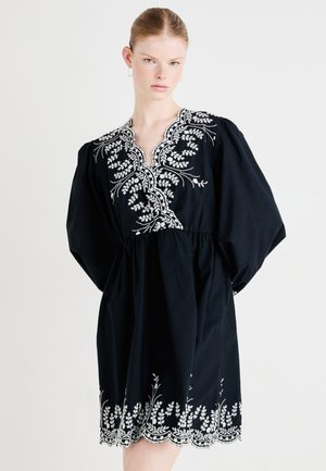 YASTULSA DRESS - Koktailové šaty/večierkové šaty - black