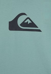 Miniatyrbilde 3
