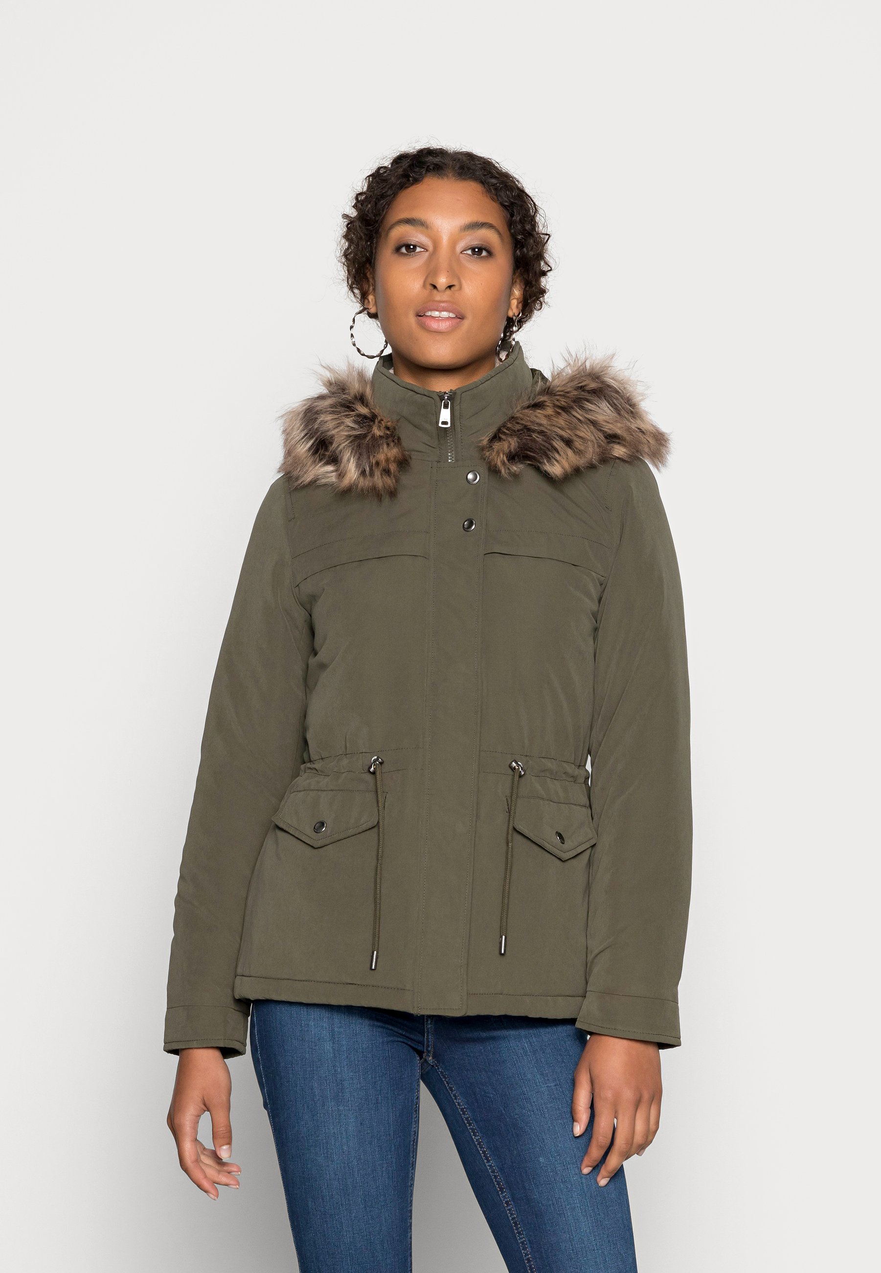 ONLSTARLINE AW Chaqueta invierno - forest night/verde oscuro - Zalando.es