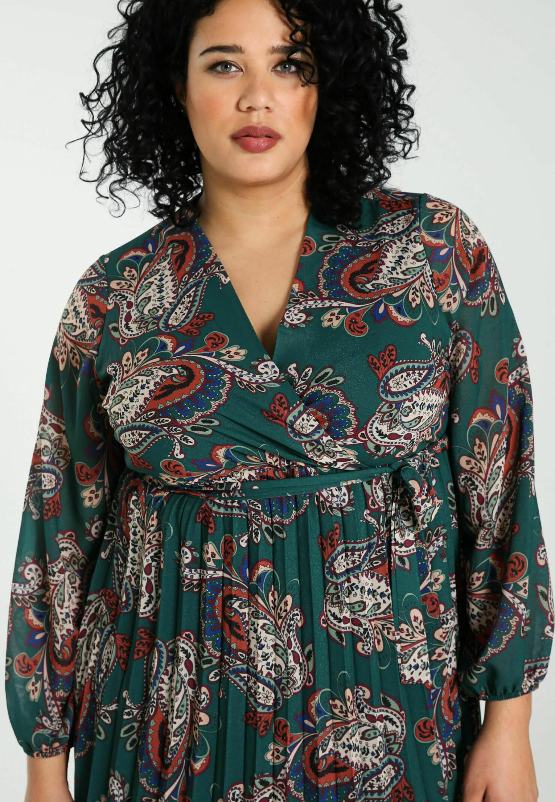 paprika robe