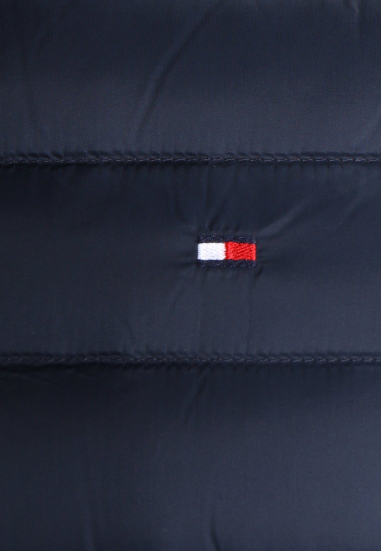 tommy hilfiger light down