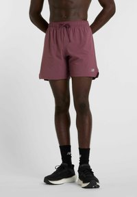 Pantalón corto de deporte - purple