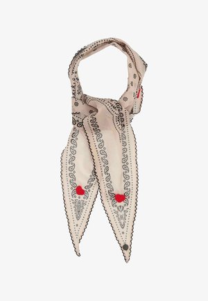 Jasnobeżowy szalik z czarnymi wzorami paisley, z falistymi krawędziami i dwoma małymi czerwonymi pomponami przy zakończeniach w kształcie szpicu.