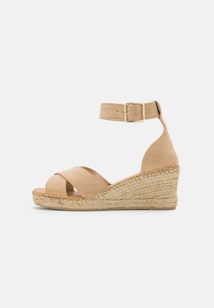 SLFESTHER WEDGE - Sandalias con plataforma - nude