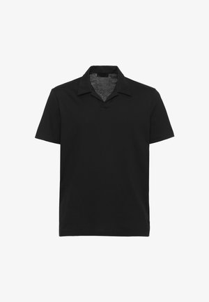 Polo nera a maniche corte con colletto morbido e un'apertura a V sottile, mostrata su uno sfondo bianco.