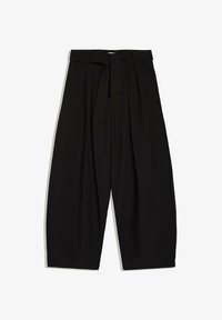 Selected, black