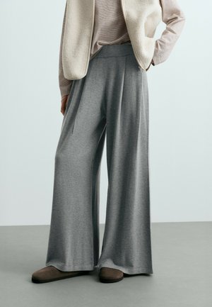OYSHO, PLEATED WIDE KNIT TROUSERS - Pantalon classique - grey melange