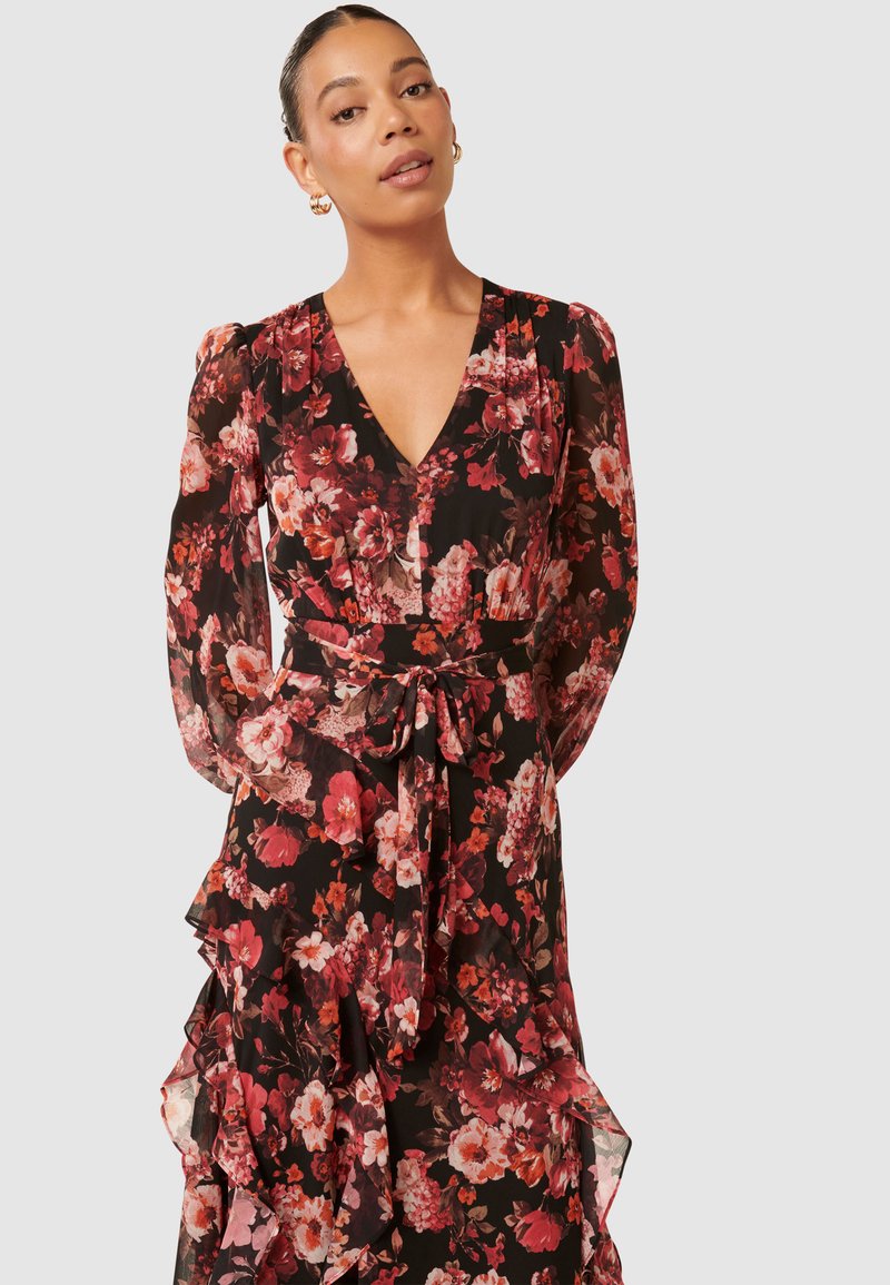 the red thread V く ruffle dress fog