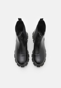 YOURTURN UNISEX - Støvletter - black