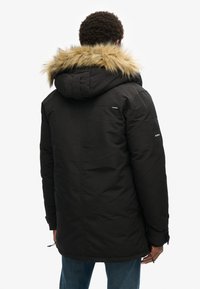 Superdry & Co XPD EVEREST - Vinterfrakke - black