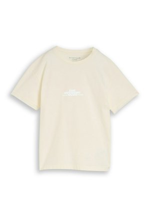 Oversized, kurzärmeliges T-Shirt in Off-White mit rundem Ausschnitt und kleinem weißen Logotext "The Outdoor Club" mittig auf der Vorderseite.