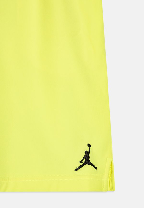 JUMPMAN PLAY - Swimming shorts - lemon twist2