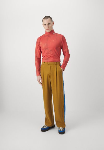 Ahluwalia GRANDAD TROUSER UNISEX - Nadrágok - camel