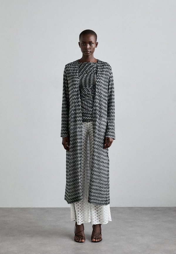 LONG CARDIGAN - Strickjacke