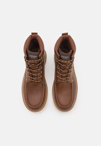 Jack & Jones JFWARCHWAY BOOT - Stivaletti stringati - cognac