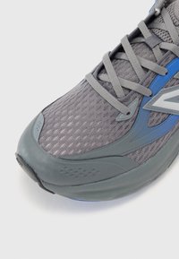 Thumbnail Image 6