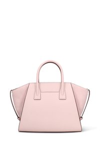 Roze leren handtas met een gestructureerd ontwerp, dubbele bovenhandvatten en contrasterende stiksels. Heeft een zachte textuur en hoekige vorm.