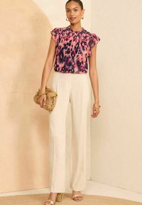 Love & Roses SHIRRED REGULAR FIT - Palaidinė - pink animal
